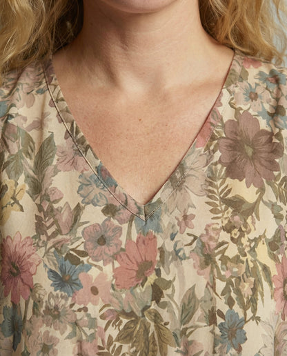 Timeless Vintage Style Garment