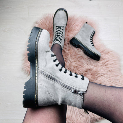 Chic Orthopedic Boots with Unique Design