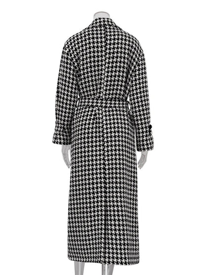 Timeless Vintage Style Coat