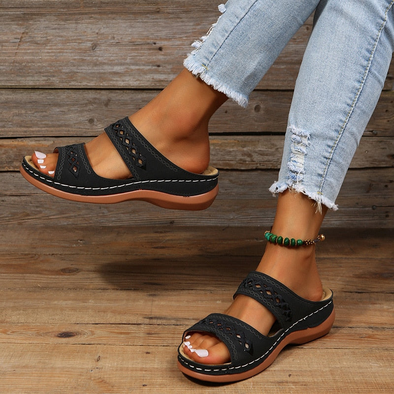 Chic Orthopedic Sandals with Unique Design