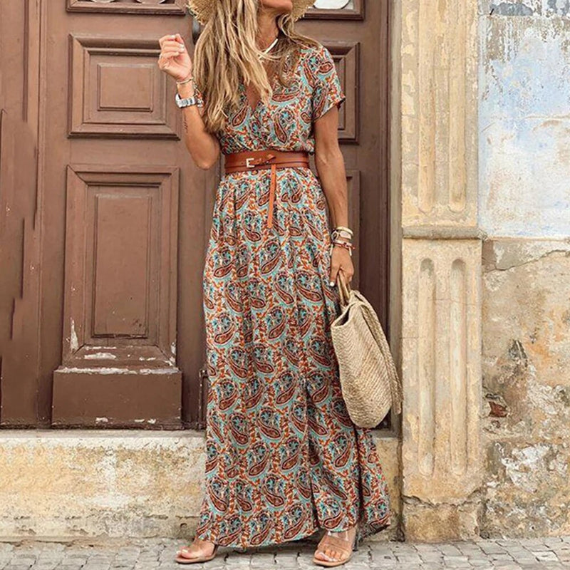 Timeless Vintage Style Dress