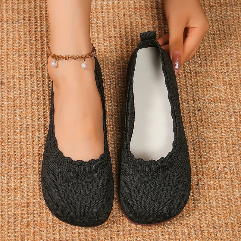 Classic Orthopedic Sneakers with Timeless Style