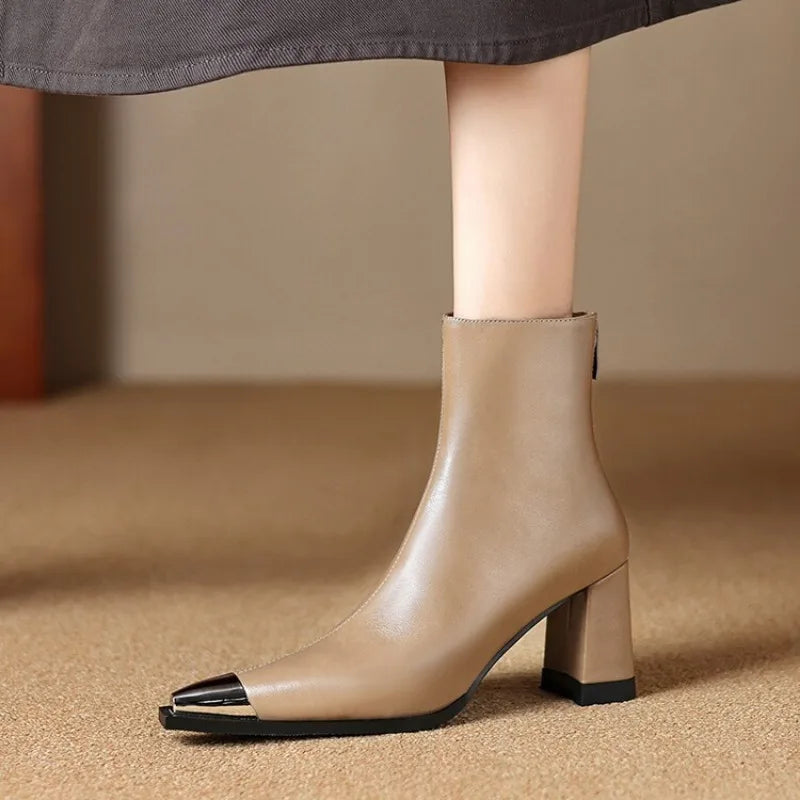 Graceful Orthopedic Boots for Modern Look