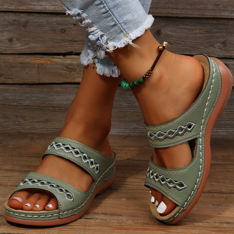 Graceful Orthopedic Sandals for Modern Look