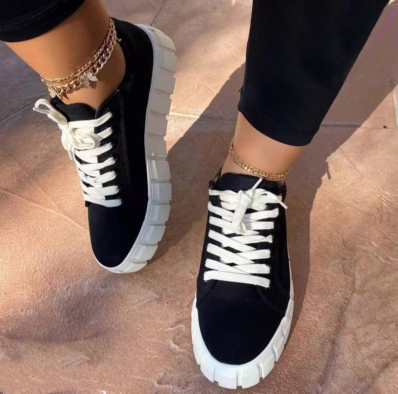Graceful Orthopedic Shoes for Modern Look