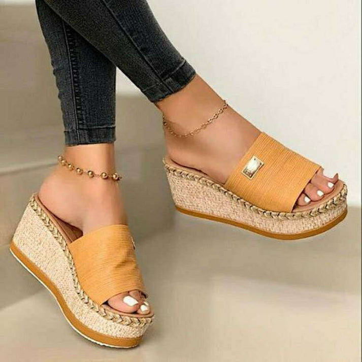 Chic Orthopedic Shoes with Unique Design