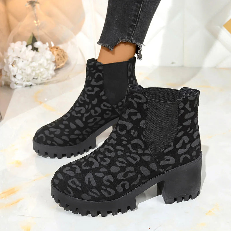 Graceful Orthopedic Boots for Modern Look