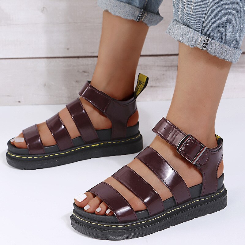 Graceful Orthopedic Sandals for Modern Look