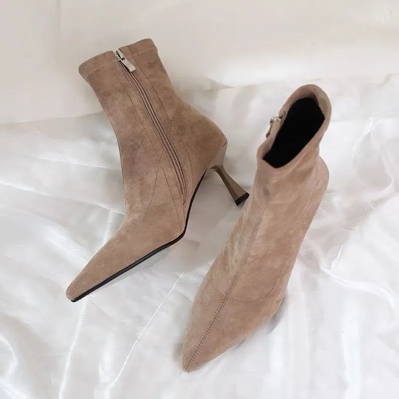 Chic Orthopedic Boots with Unique Design