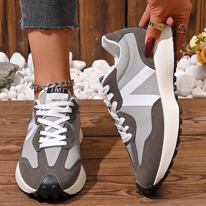 Classic Orthopedic Sneakers with Timeless Style