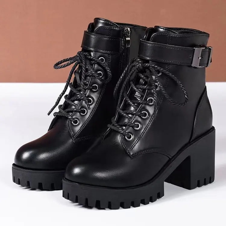 Graceful Orthopedic Boots for Modern Look
