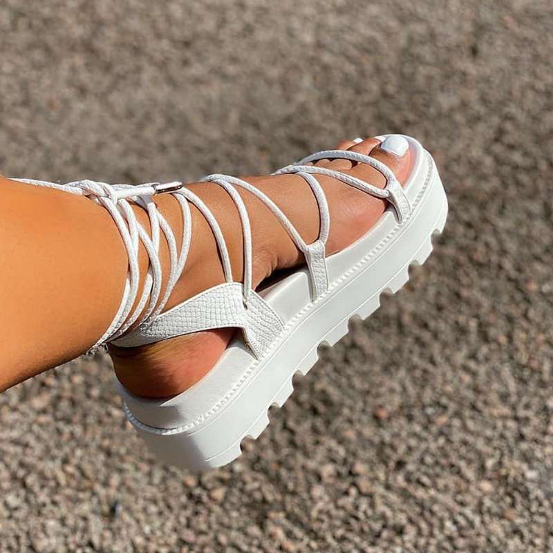Graceful Orthopedic Sandals for Modern Look