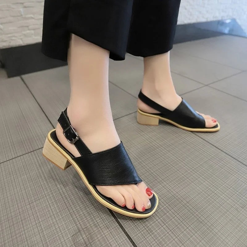 Graceful Orthopedic Sandals for Modern Look