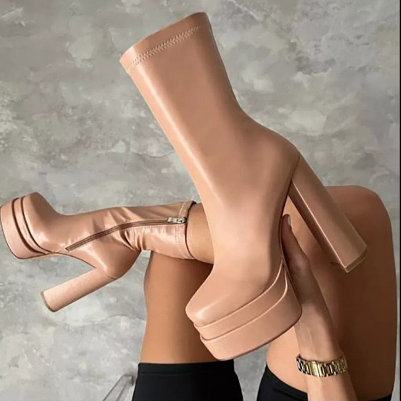 Chic Orthopedic Boots with Unique Design