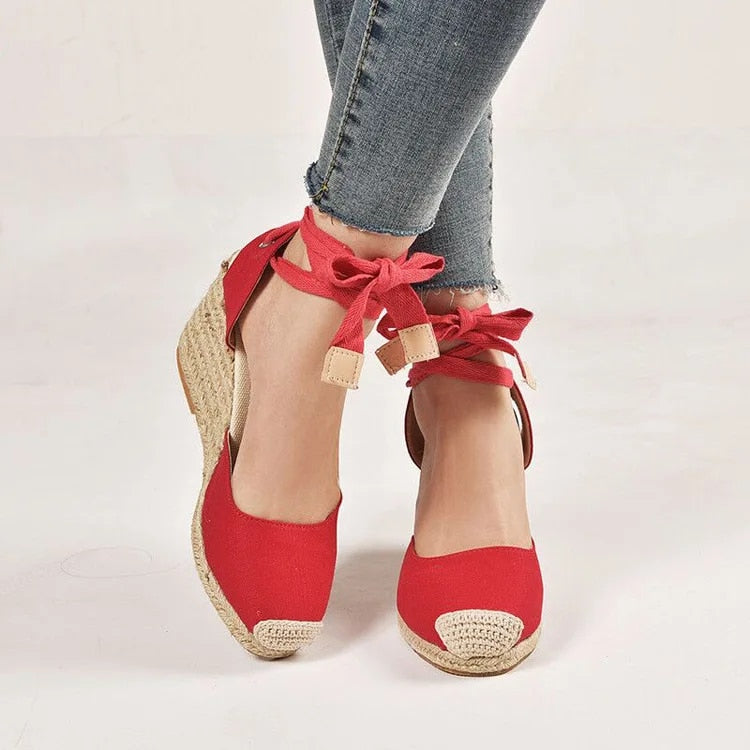 Graceful Orthopedic Sandals for Modern Look
