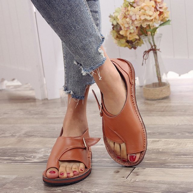 Chic Orthopedic Sandals with Unique Design