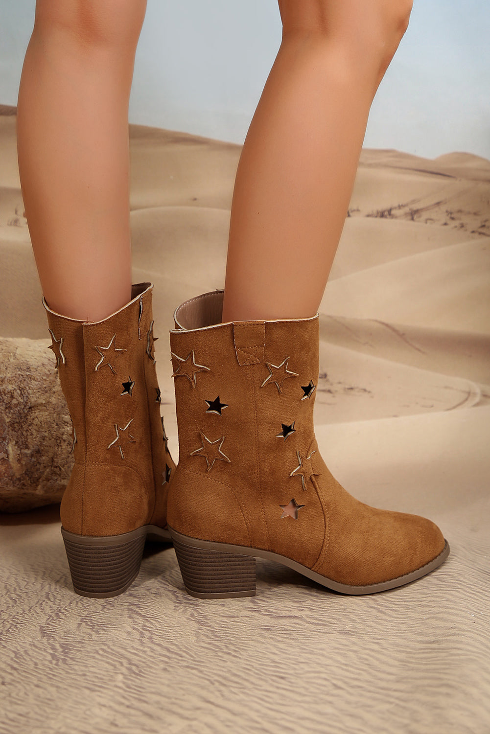 Graceful Orthopedic Boots for Modern Look