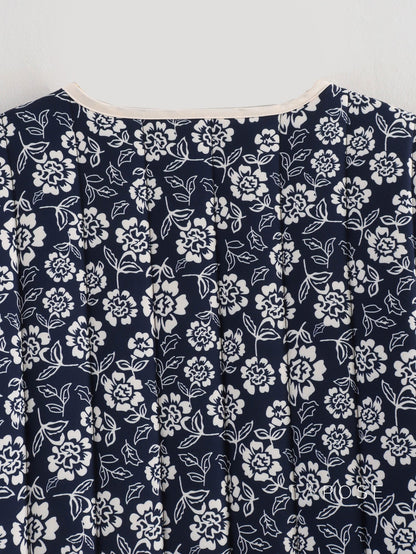 Beautifully Crafted Cardigan in a Classic Style