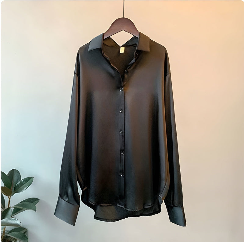 Timeless Vintage Style Blouse