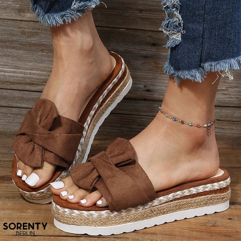 Graceful Orthopedic Shoes for Modern Look