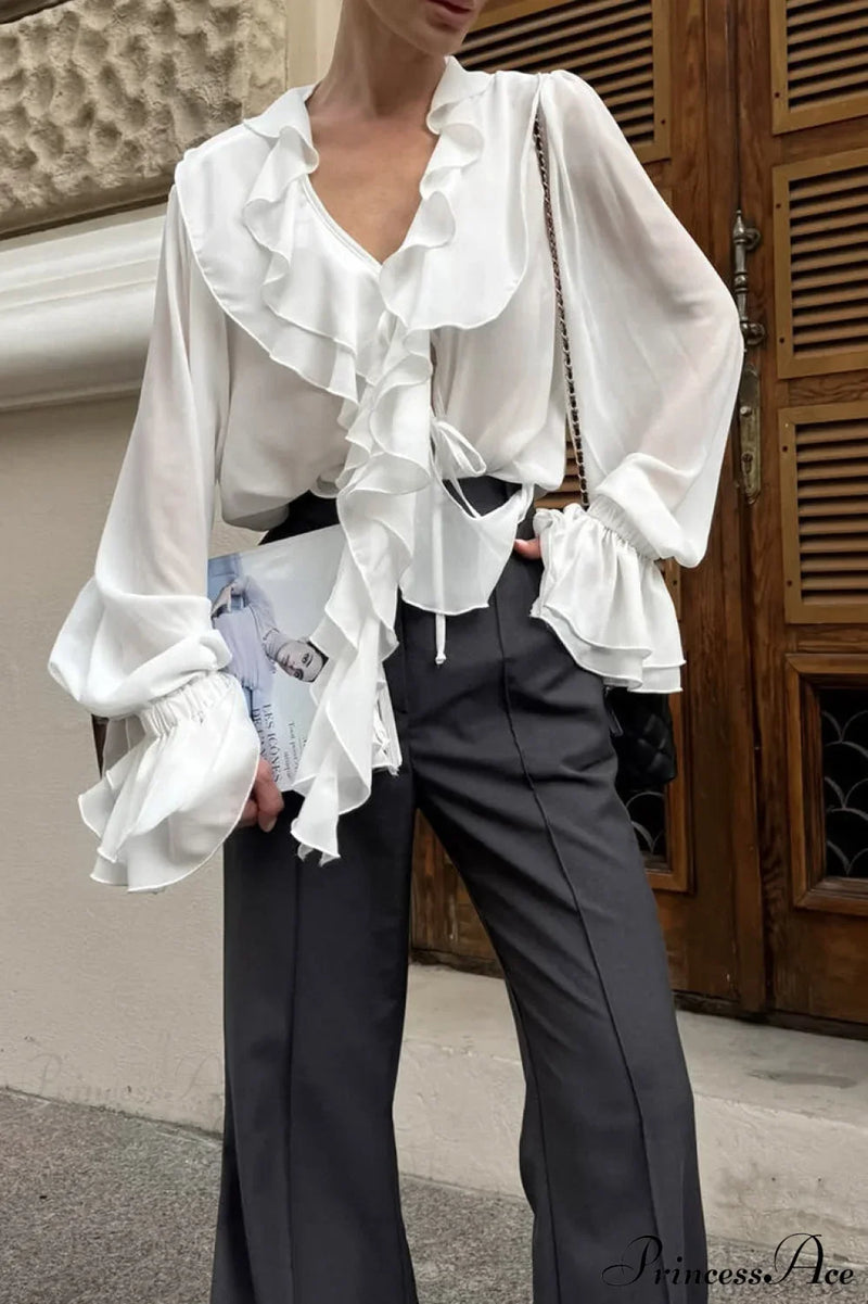 Timeless Vintage Style Blouse
