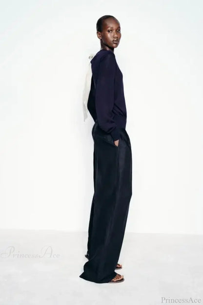 Gracefully Designed Cardigan
