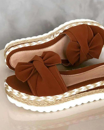 Chic Orthopedic Sandals with Unique Design