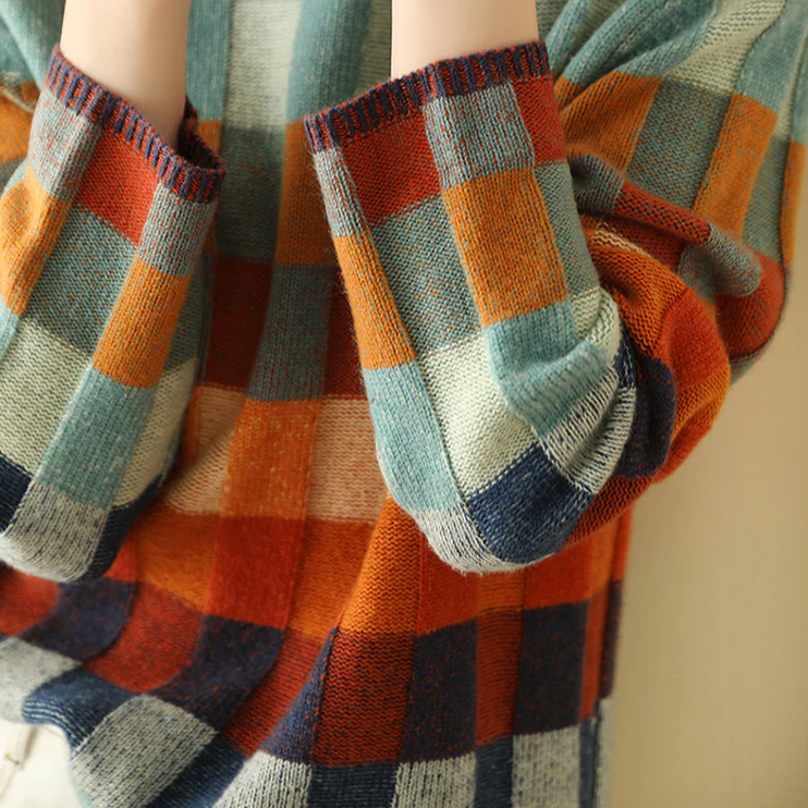 Timeless Vintage Style Pullover
