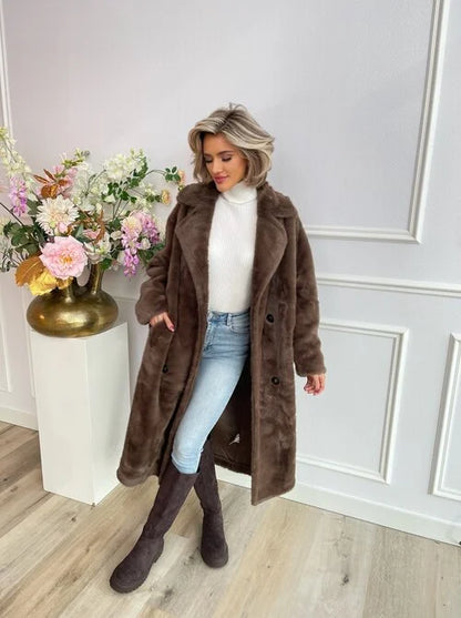 Timeless Vintage Style Coat