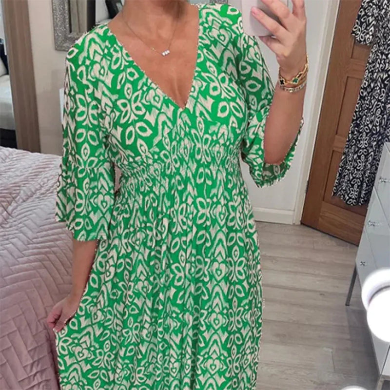 Timeless Vintage Style Dress
