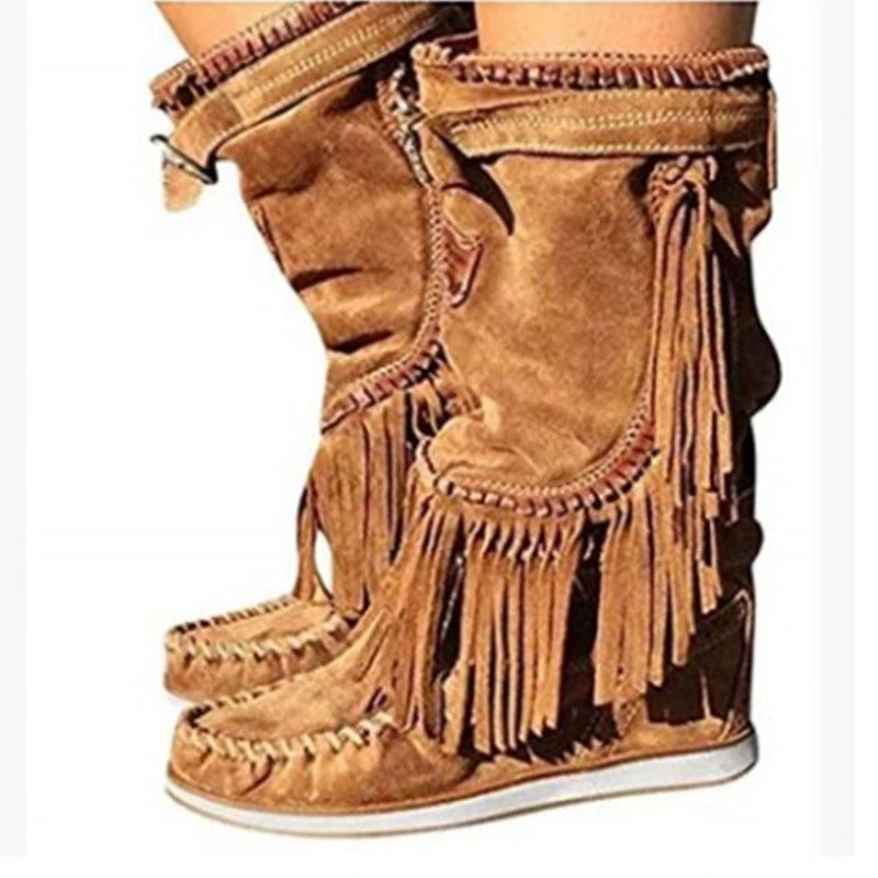 Graceful Orthopedic Boots for Modern Look