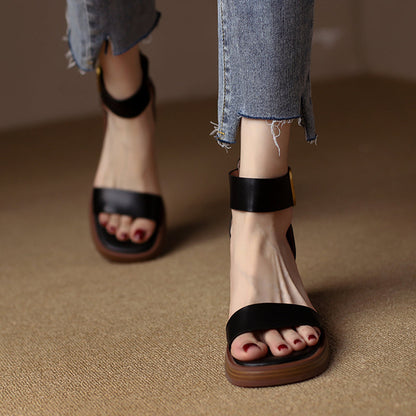 Graceful Orthopedic Sandals for Modern Look