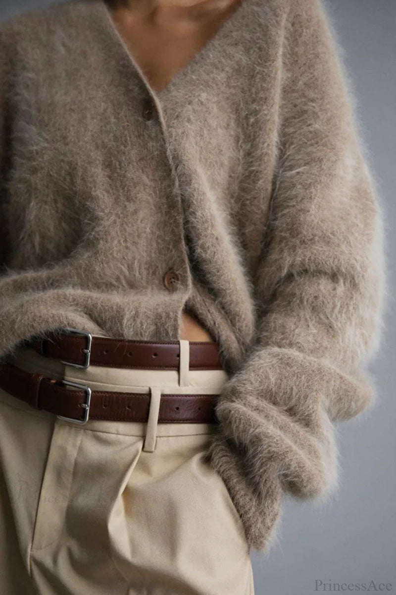 Elegantly Designed Cardigan