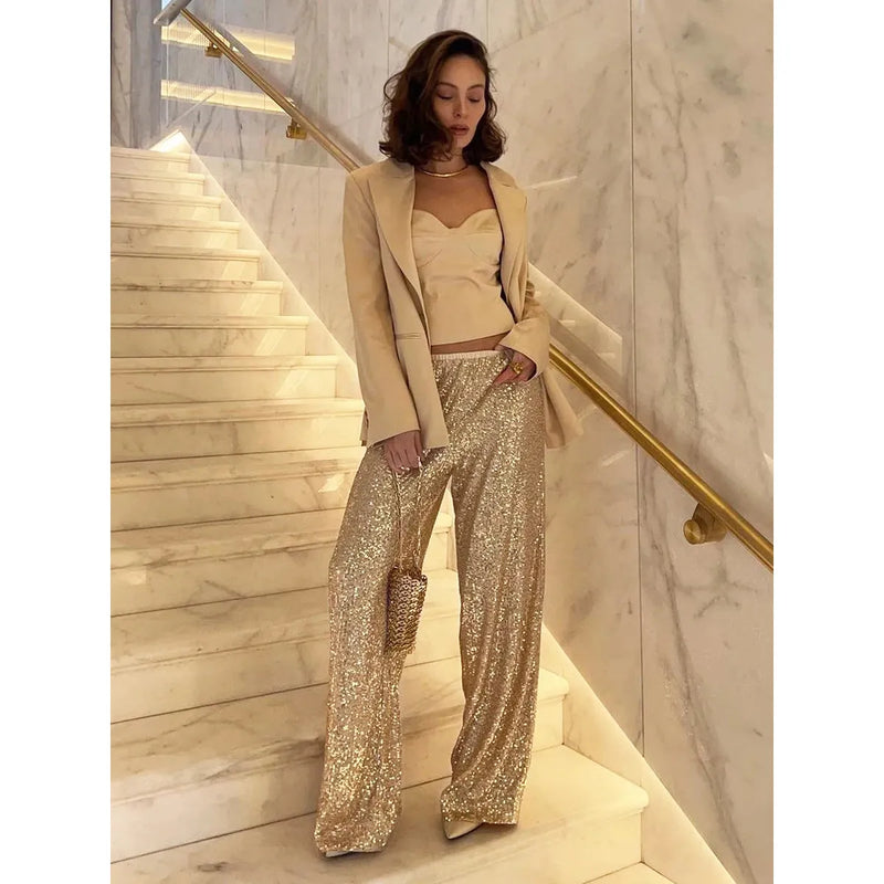 Timeless Vintage Style Garment