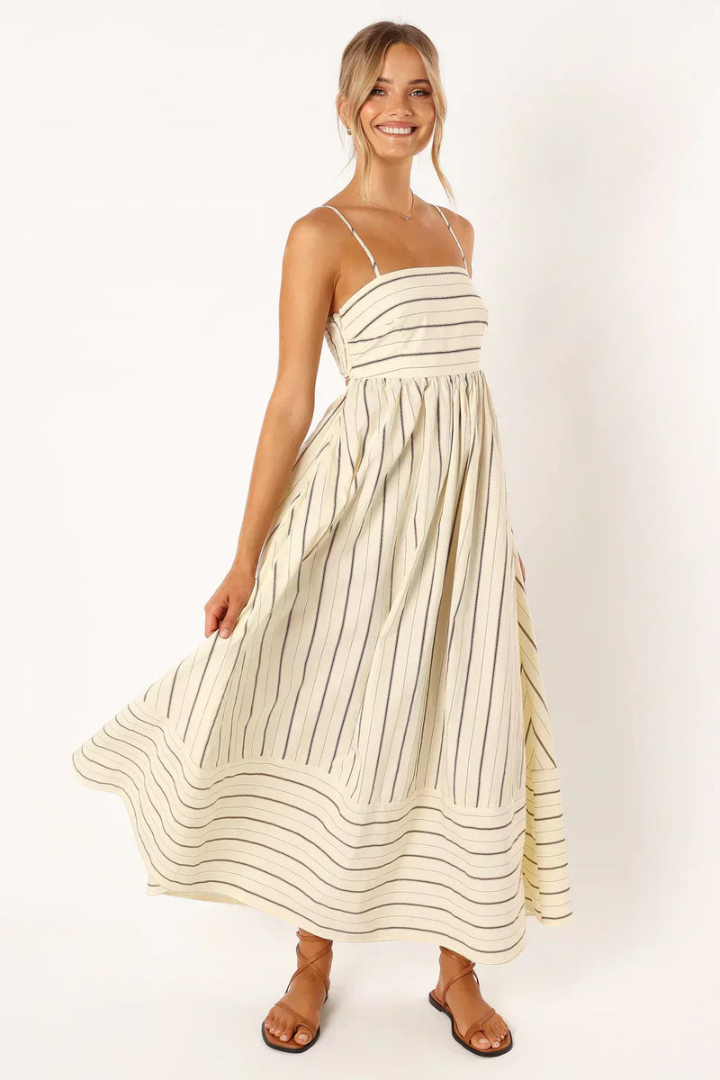 Timeless Vintage Style Dress