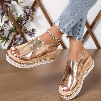 Chic Orthopedic Sandals with Unique Design