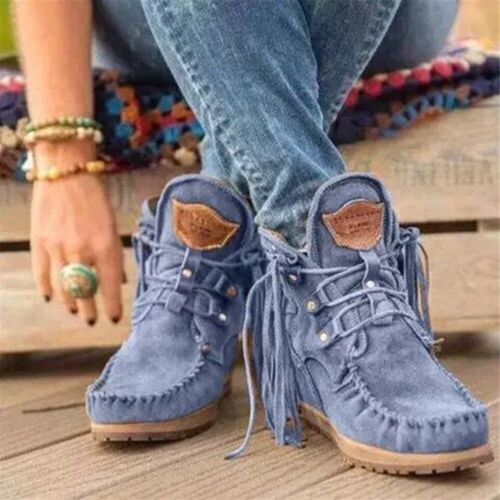 Graceful Orthopedic Boots for Modern Look