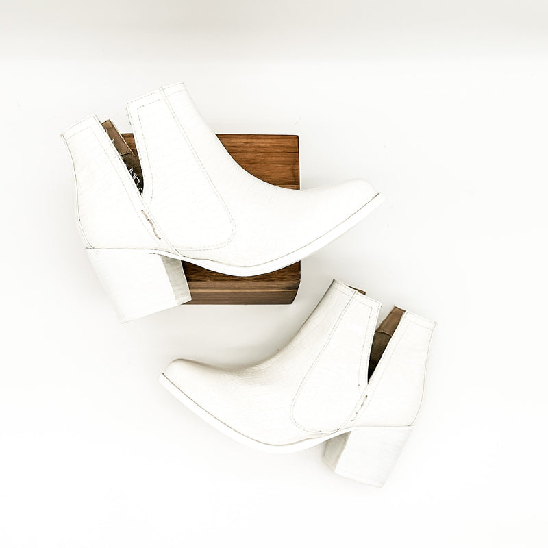 Chic Orthopedic Boots with Unique Design