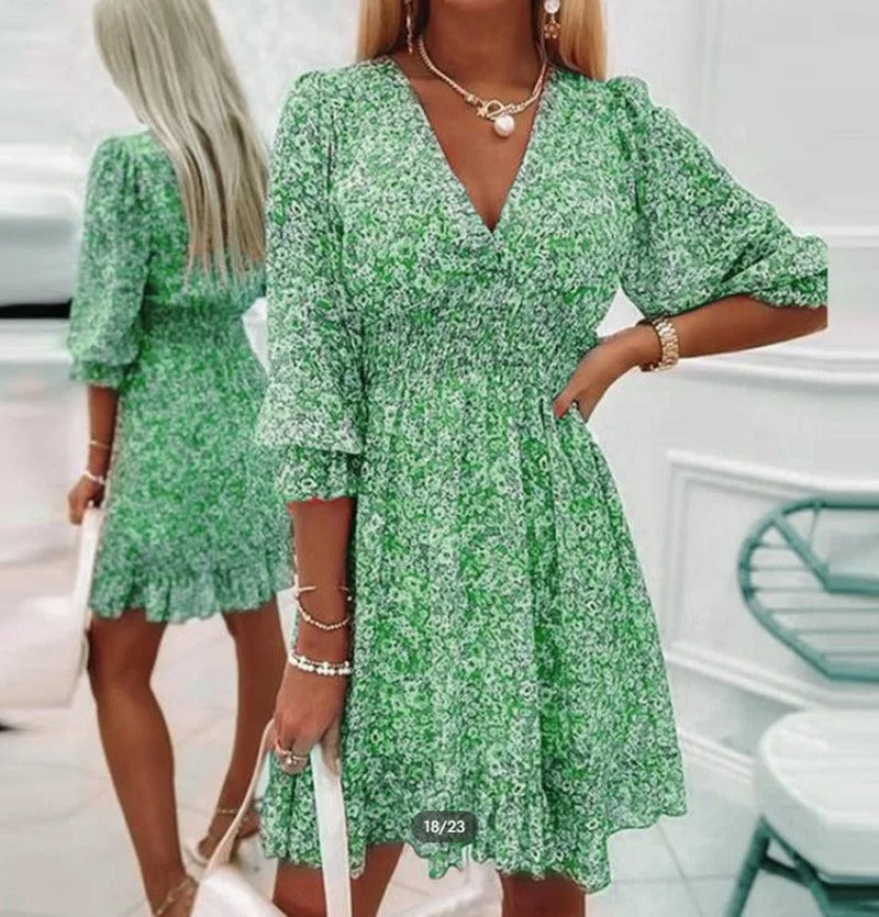 Timeless Vintage Style Dress