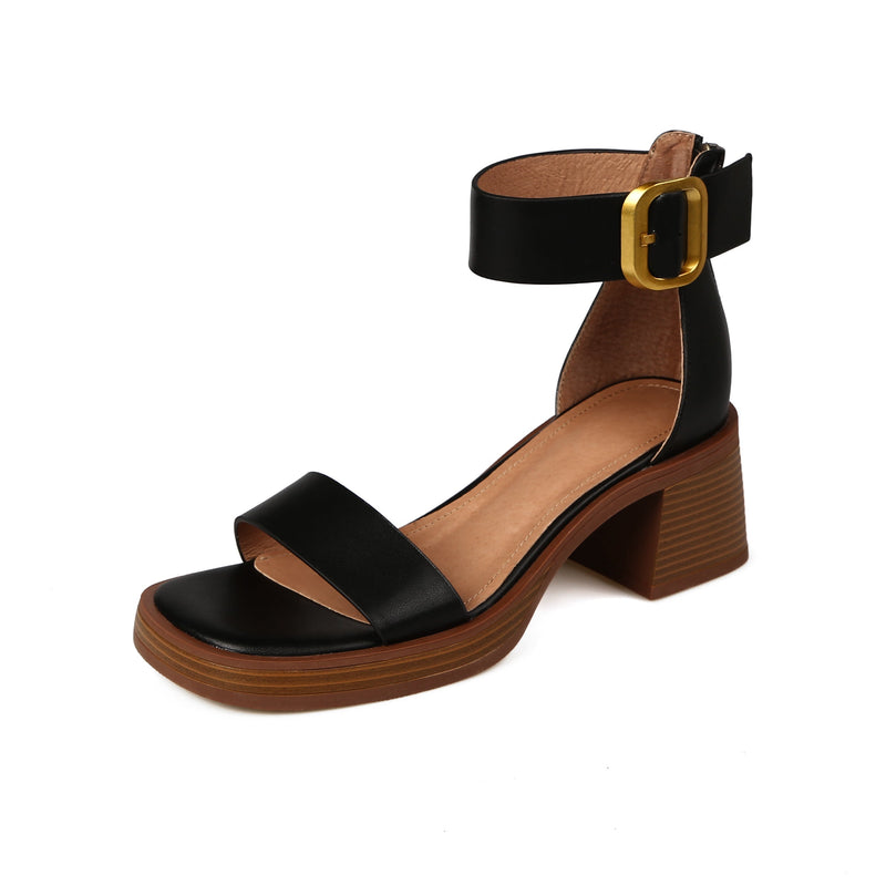 Graceful Orthopedic Sandals for Modern Look