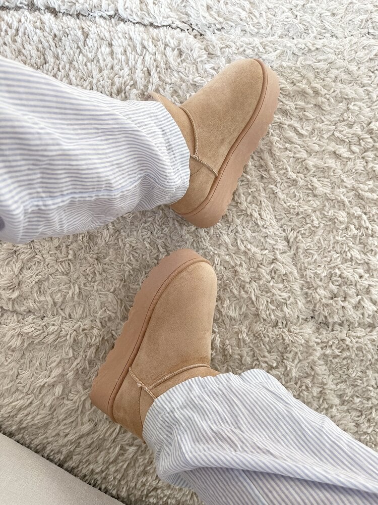 Comfortable Orthopedic Boots for Daily Wear